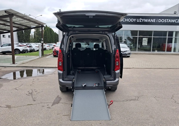 Toyota Proace City Verso cena 207281 przebieg: 5, rok produkcji 2024 z Skaryszew małe 352